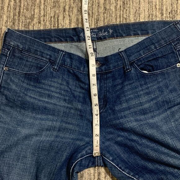 Old Navy‎ Ultra Blue Women's Size 14 Regular Fit Curvy Boot Cut Jeans Everyday - Picture 6 of 8